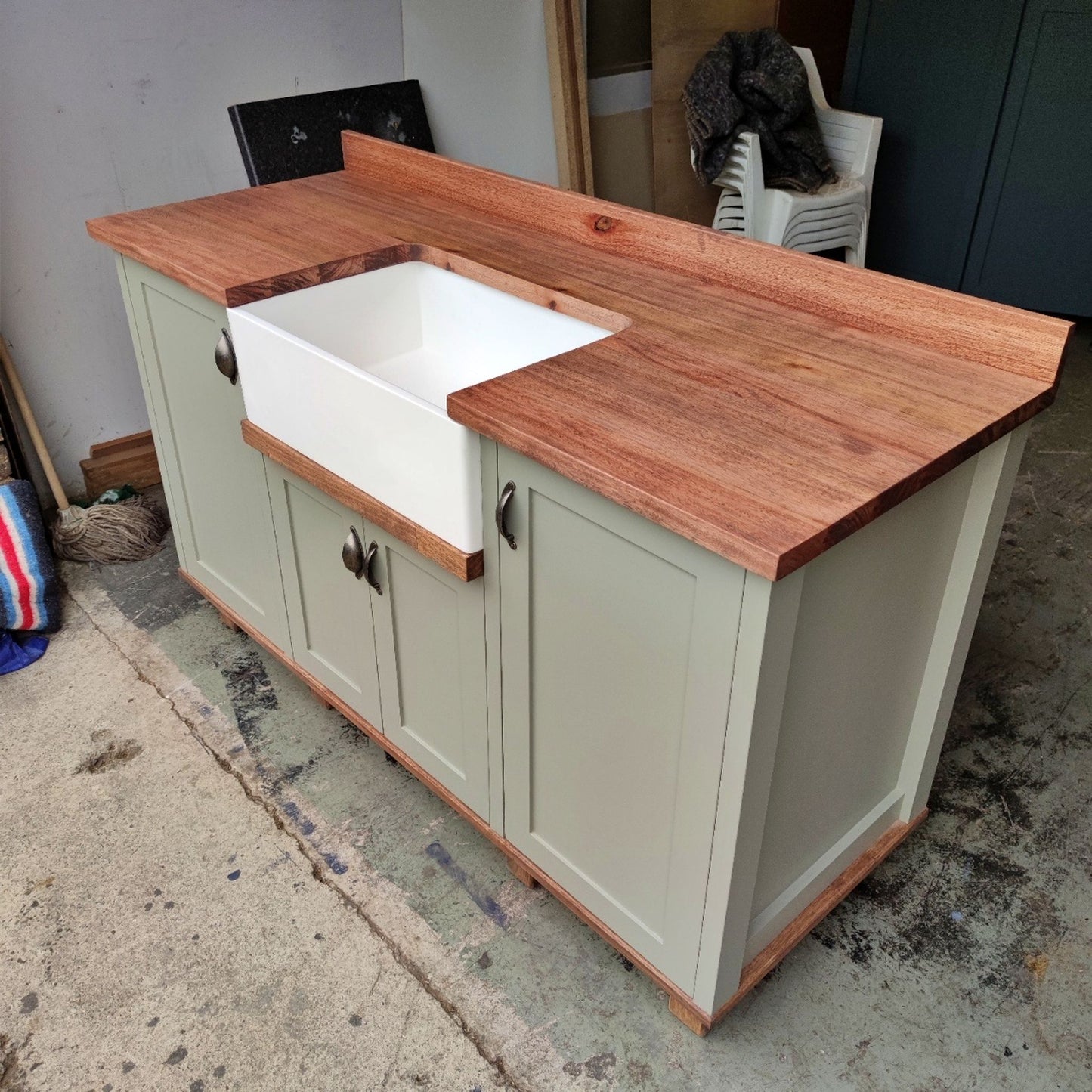 Butler-sink-cabinet-2.jpg