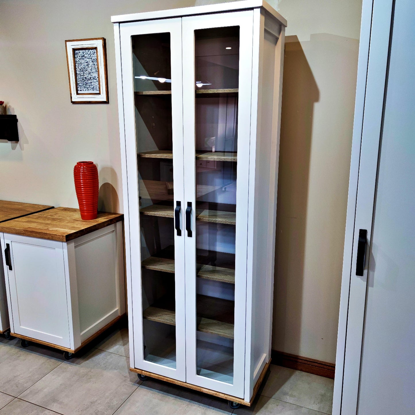 Display-cabinet-6