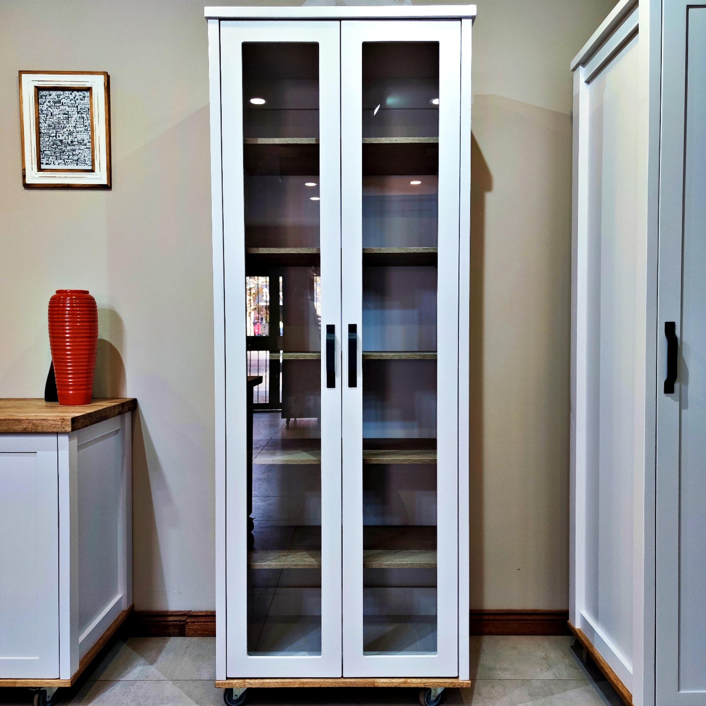 Display-cabinet-7