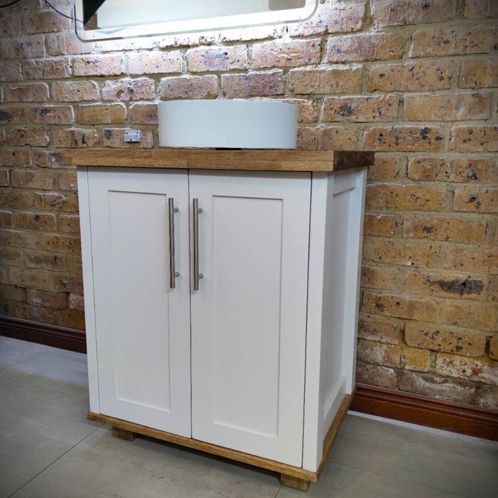 Hampshire-Double-Door-Vanity-Cabinet-07.jpg