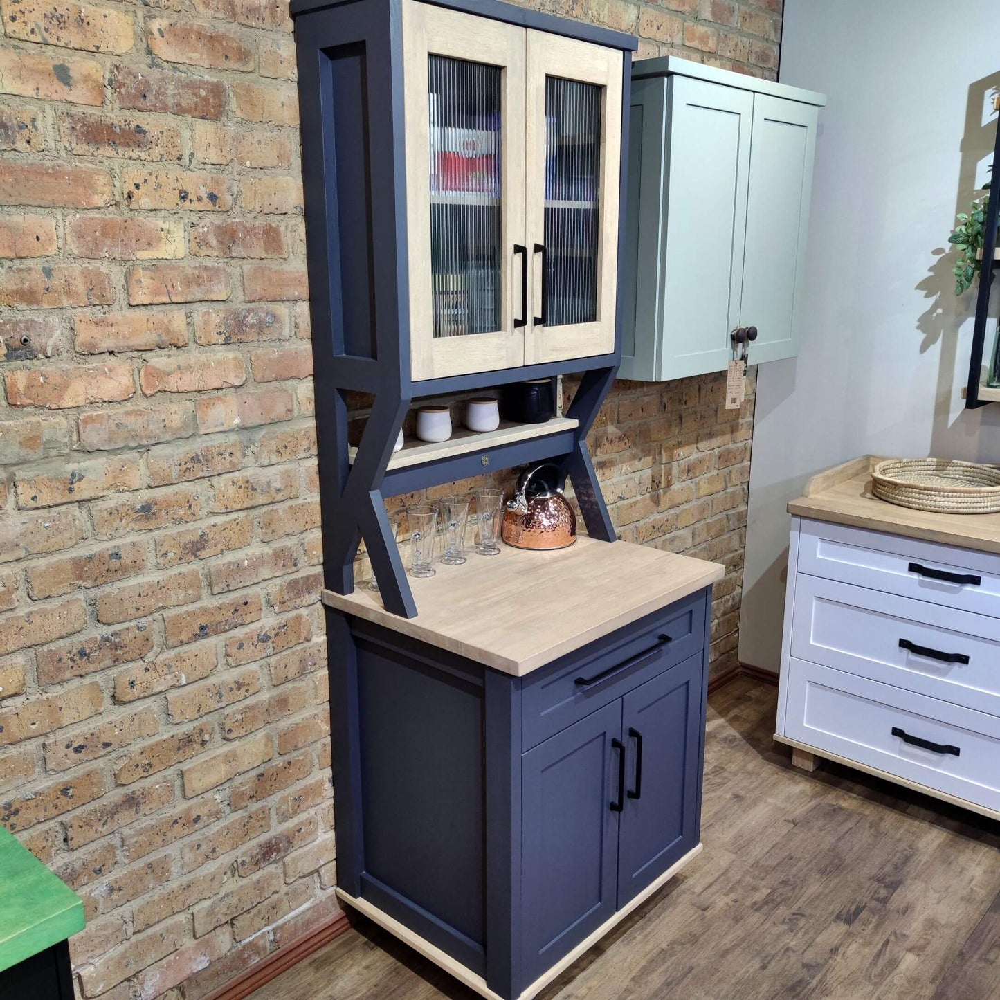 UnviersalCharcoal_SandCoffeeStationWithKCountertop3