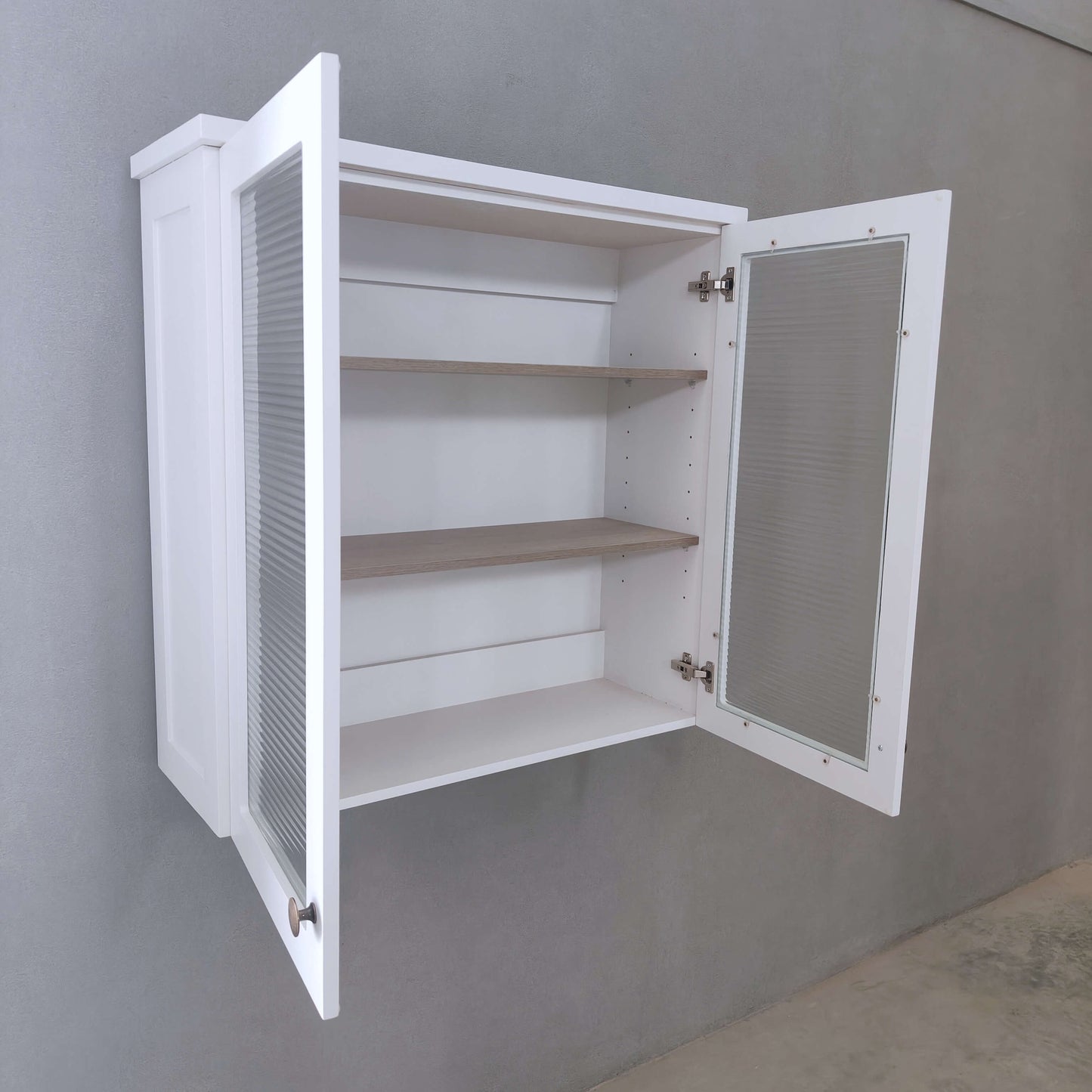 WhiteDblDoorFlutedGlassWallCabinet900HOpen