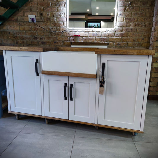 Butler-sink-cabinet.jpg