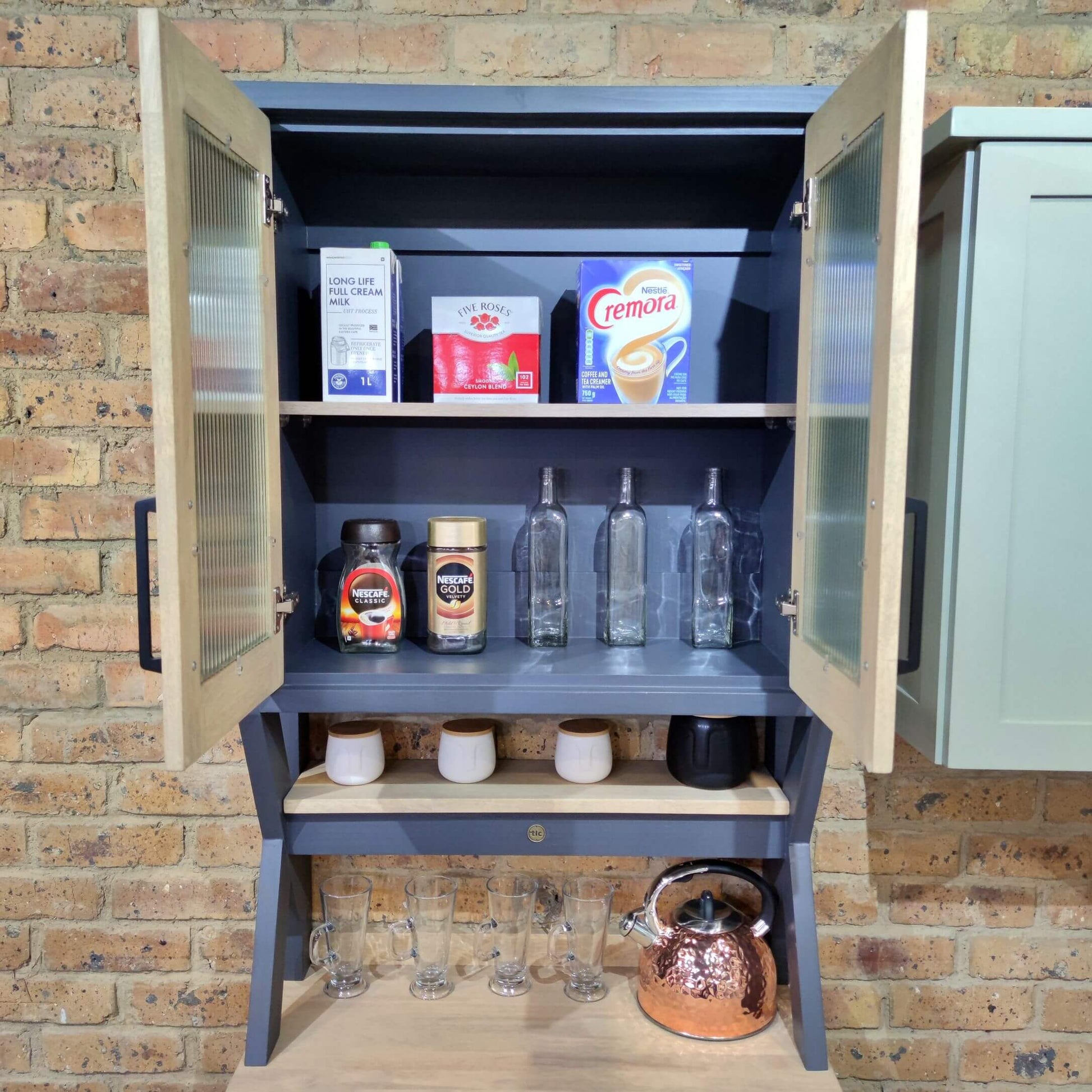UnviersalCharcoal_SandCoffeeStationWithKCountertop4