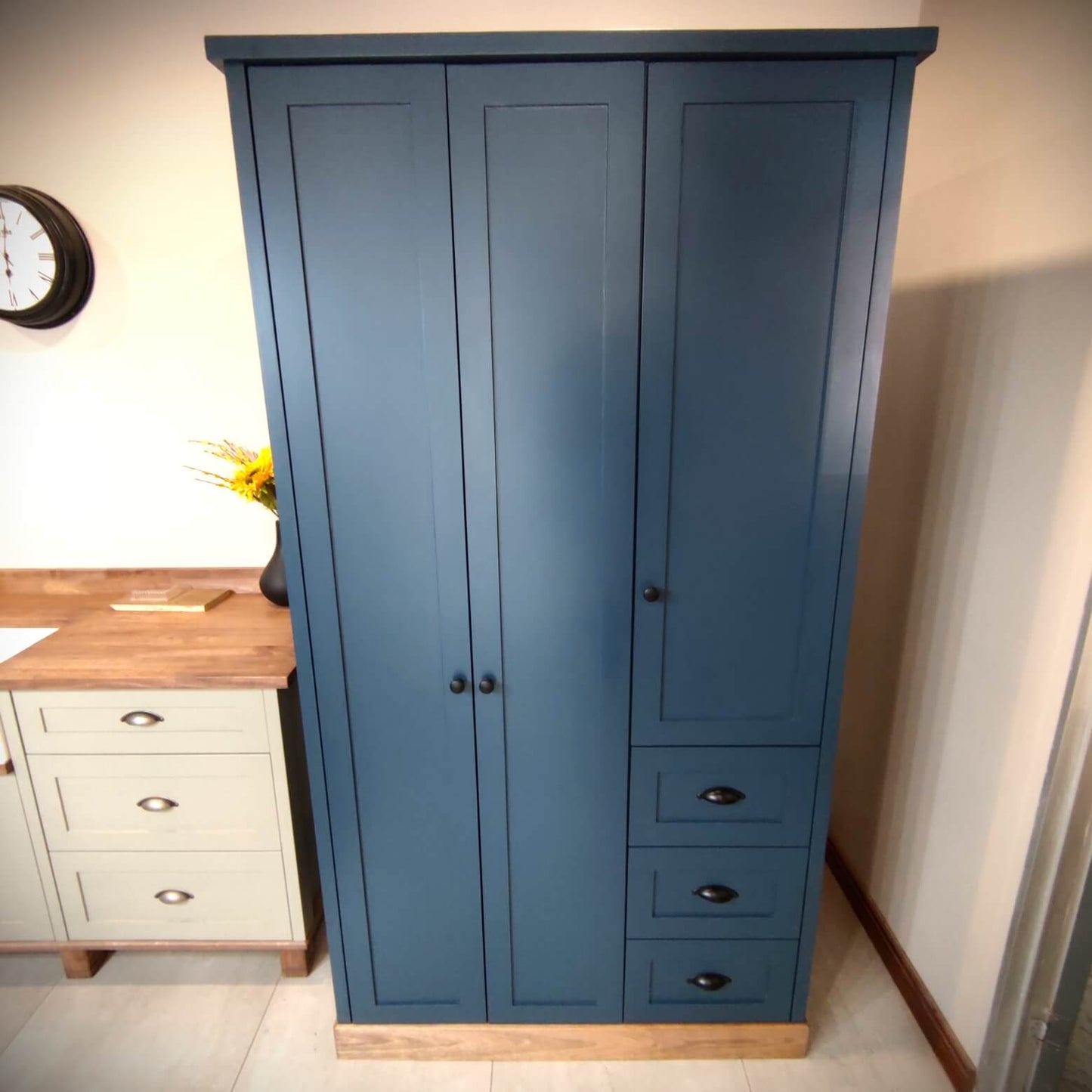 Bedroom Cupboard 1200
