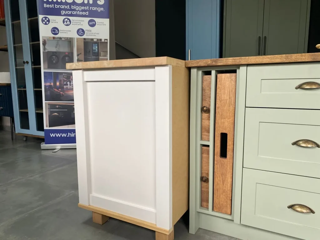Green Menage À Tray Cabinet Showroom Right